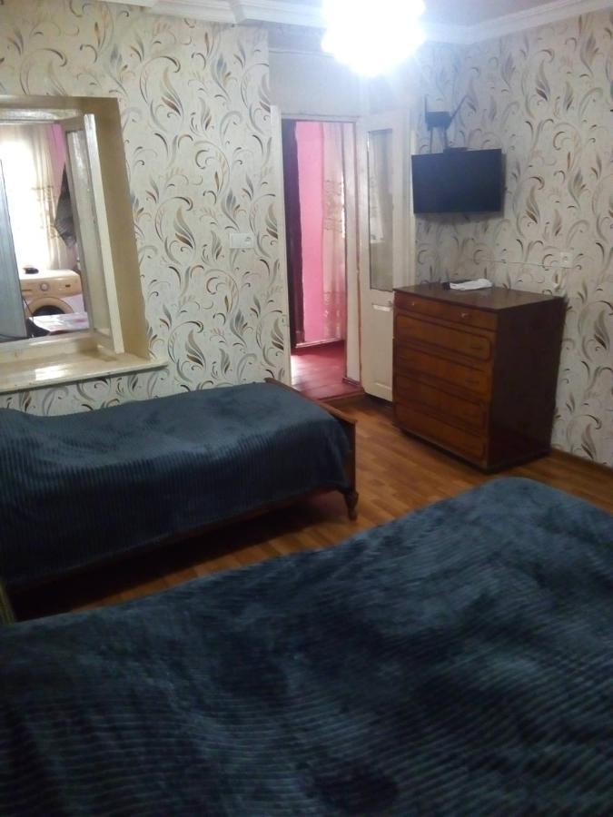 Baazovi 17 Apartment Tbilisi Bagian luar foto