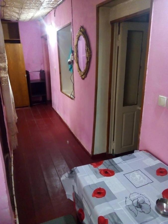 Baazovi 17 Apartment Tbilisi Bagian luar foto