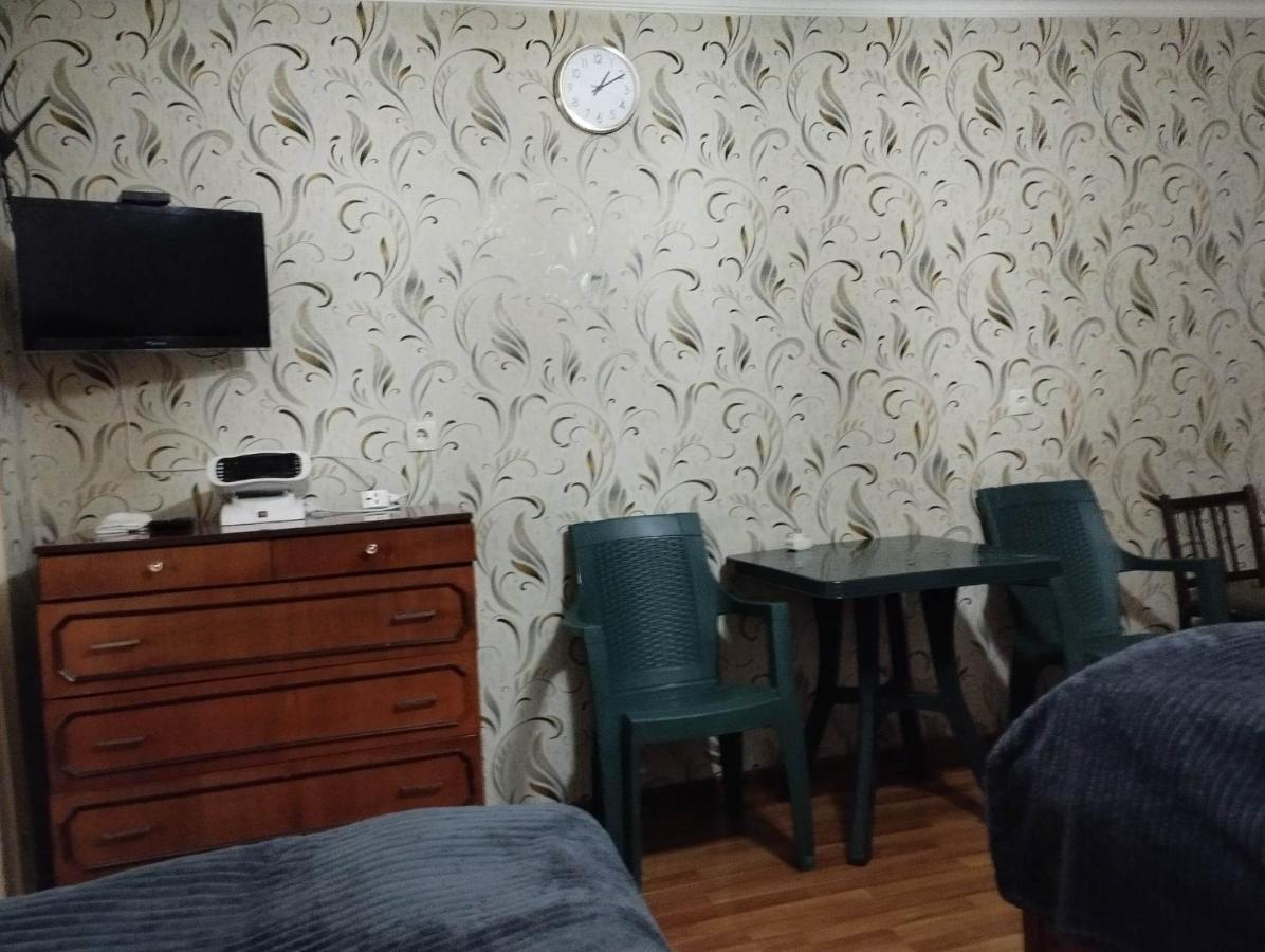 Baazovi 17 Apartment Tbilisi Bagian luar foto